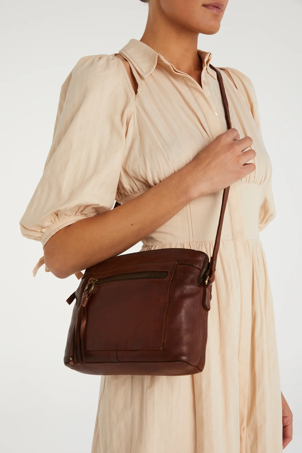 Ari Leather Tassel Crossbody Bag - Image 4