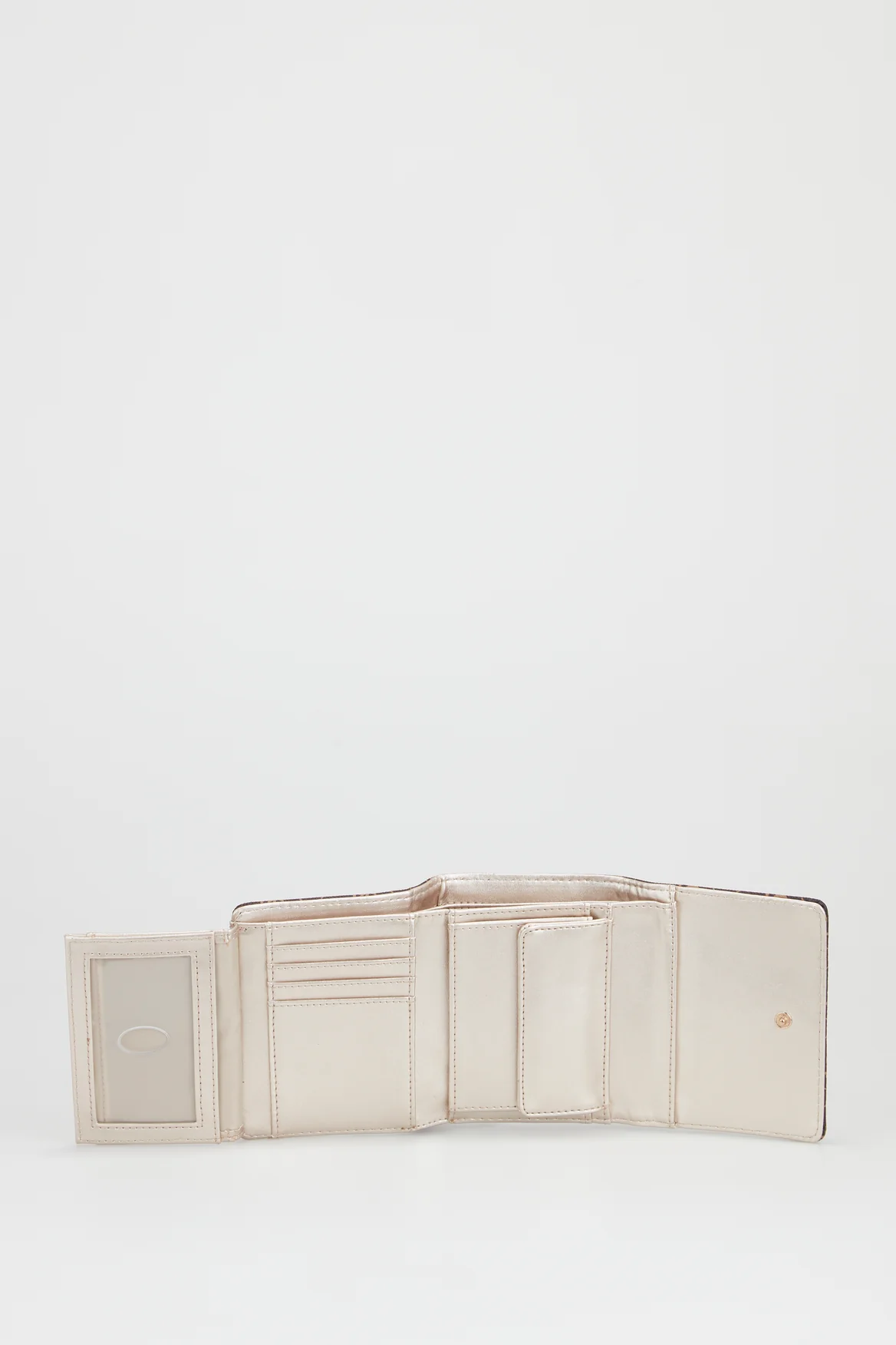 Laurel Small Trifold Wallet - Image 4