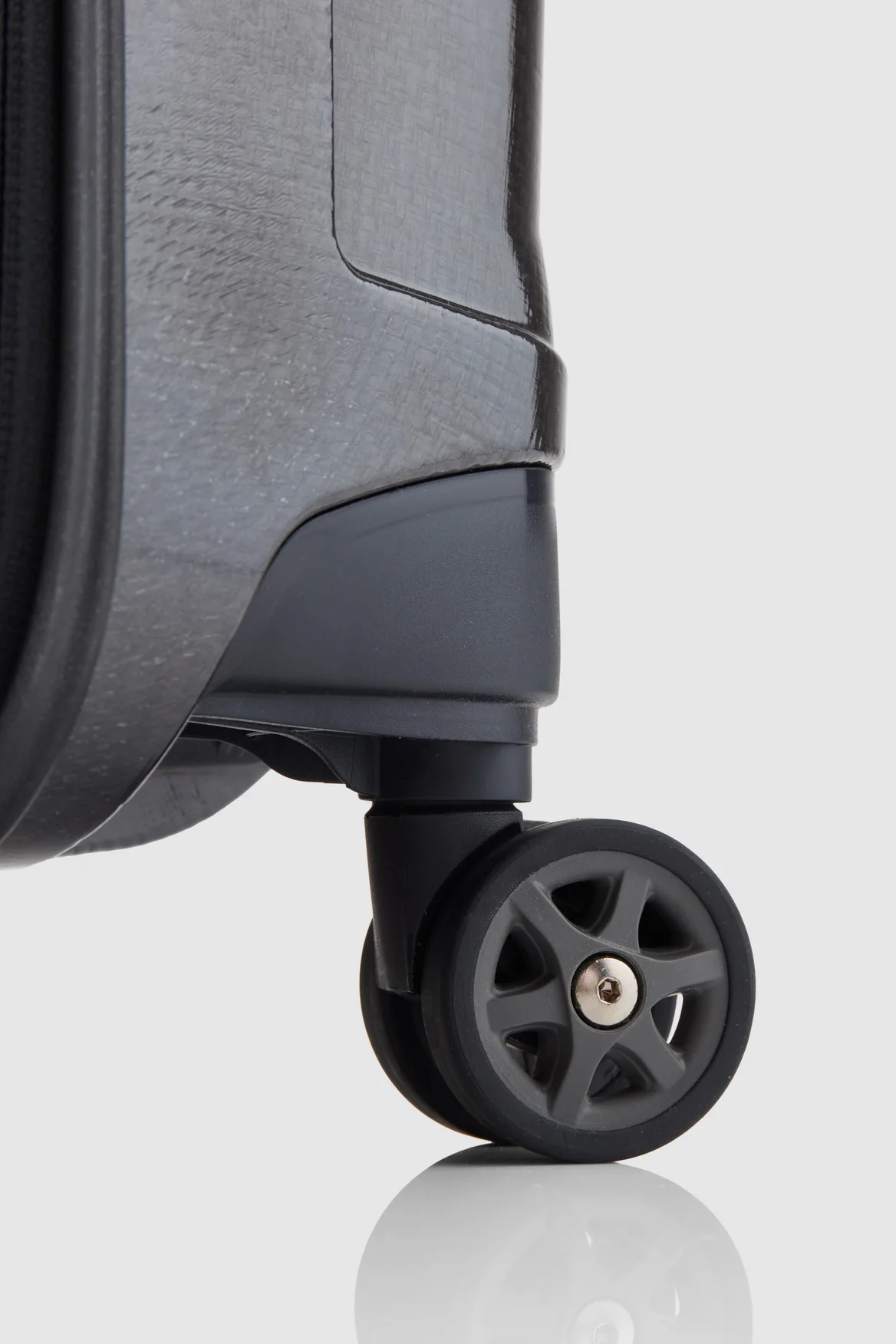 C-Lite Check-In 81cm Suitcase - Image 6