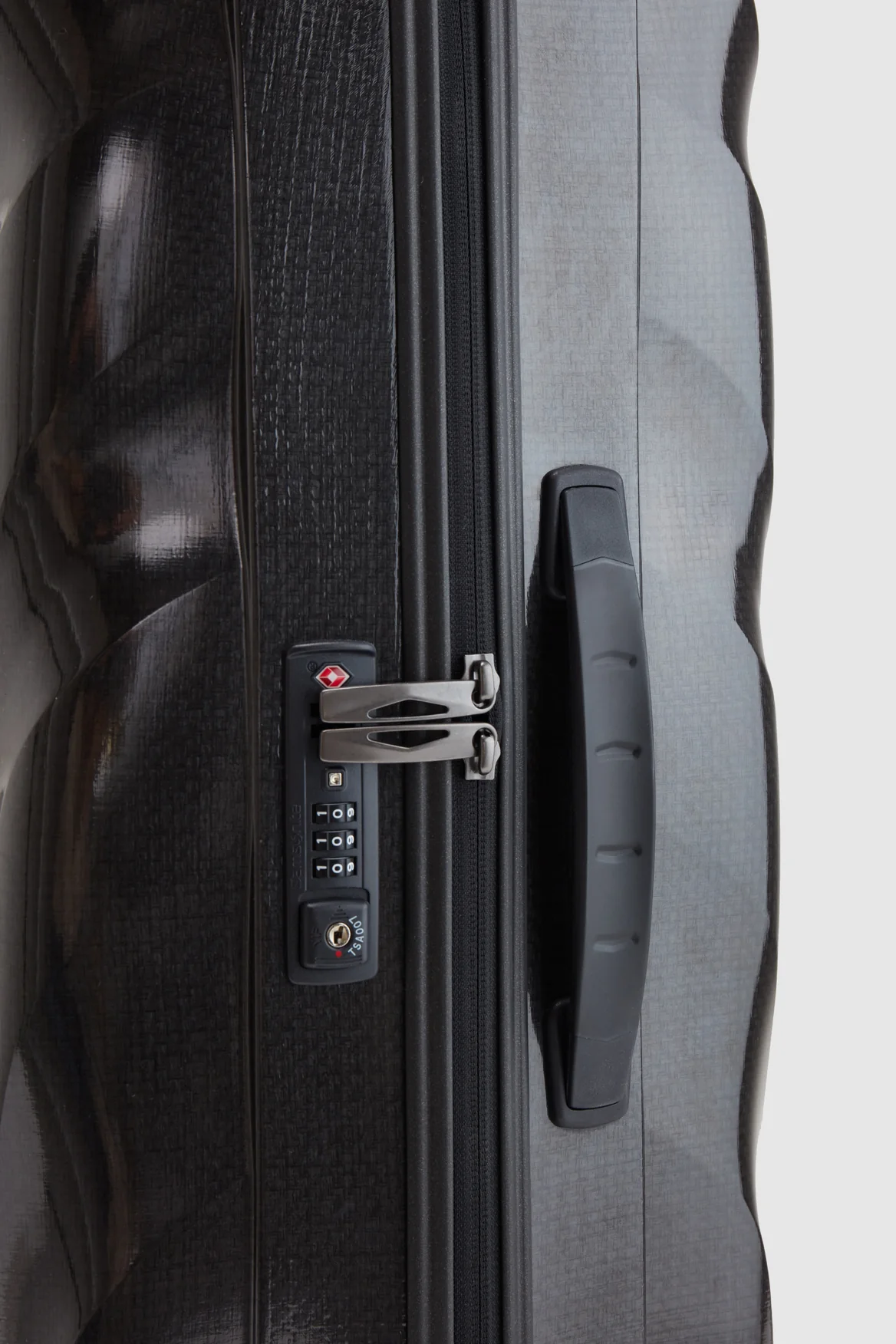 C-Lite Check-In 81cm Suitcase - Image 7